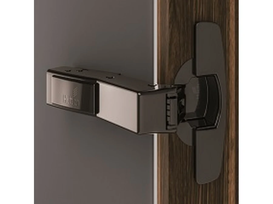 Charnière à plat · Hettich sensys · Charnière 45° d’angle chanfreiné noire, vue du produit
